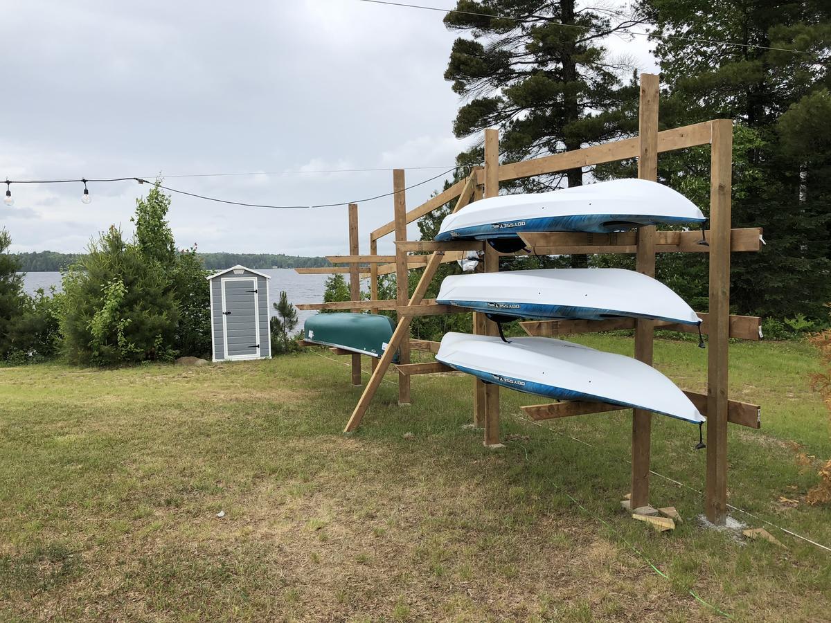 Lodge Shores Of Deer